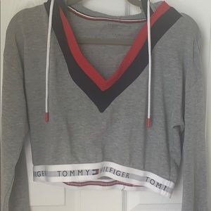 Tommy Hilfiger cropped hoodie